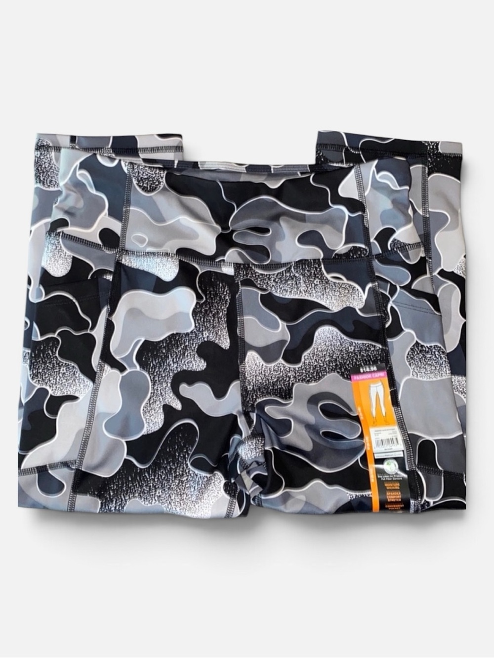 New! AVIA Active Side Pocket Printed Capri Leggings